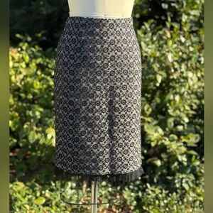 Worth tulle-trimmed brocade pencil skirt size 4 (petite)